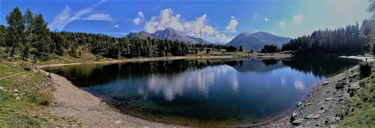 Rifugio Al Lago Del Mortirolo In Inverno Raggiungibile Solo A Piedi Monno 외부 사진